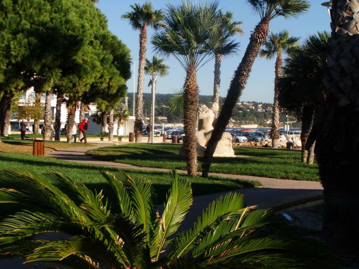Bandol Studio Экстерьер фото