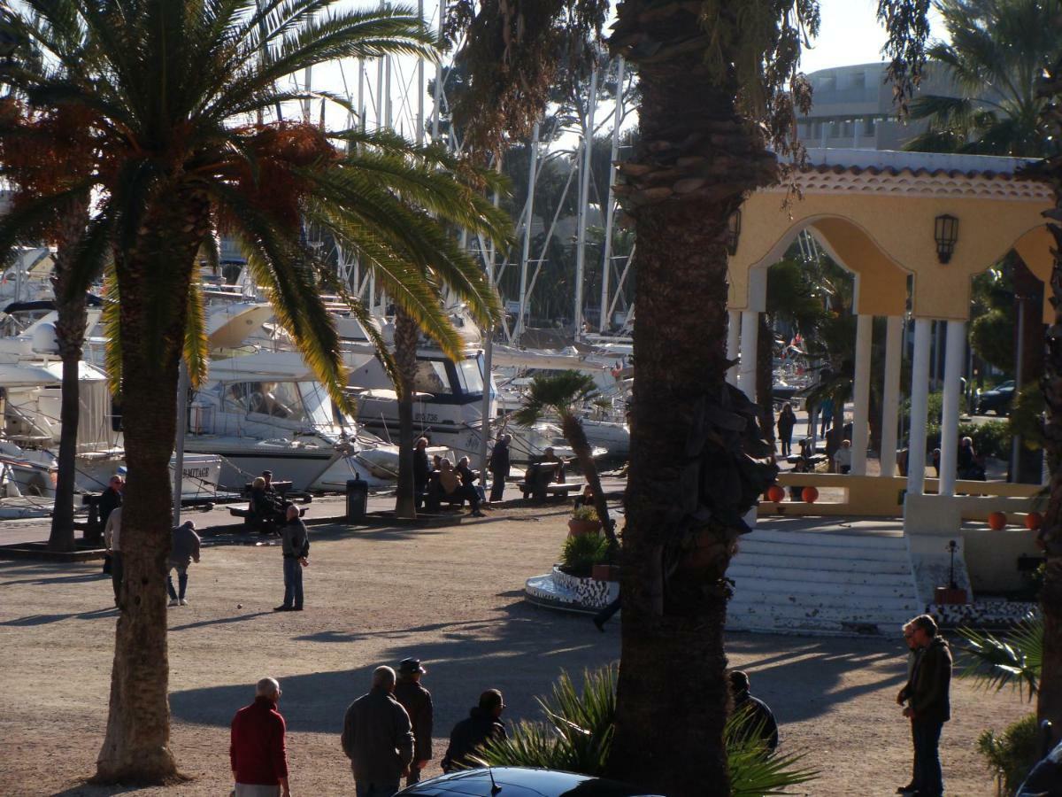Bandol Studio Экстерьер фото